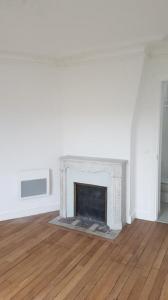 For rent Paris-11eme-arrondissement 2 rooms 45 m2 Paris (75011) photo 4
