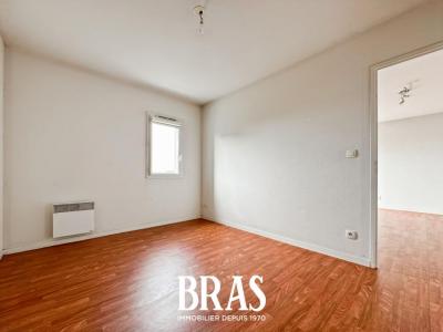 For sale Nantes 2 rooms 46 m2 Loire atlantique (44200) photo 4