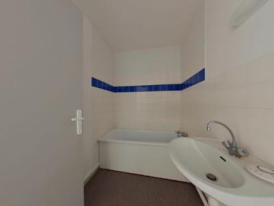 Louer Appartement Bourges 701 euros