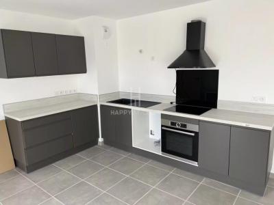 For sale Arles 75 m2 Bouches du Rhone (13200) photo 1