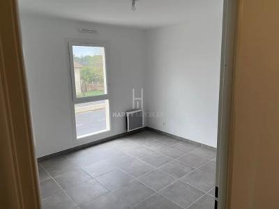 For sale Arles 75 m2 Bouches du Rhone (13200) photo 3