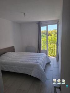 For rent Seyne-sur-mer 4 rooms 86 m2 Var (83500) photo 3