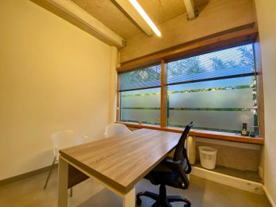 Annonce Location Bureau Isle-sur-la-sorgue 84