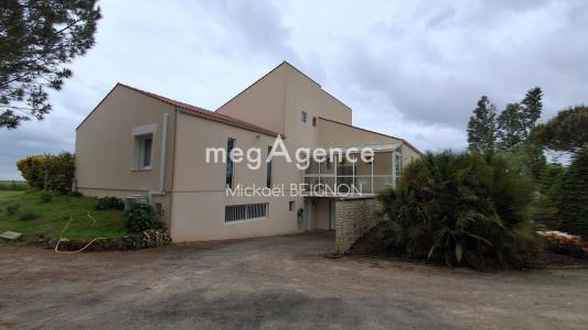 For sale Jonchere 7 rooms 297 m2 Vendee (85540) photo 3