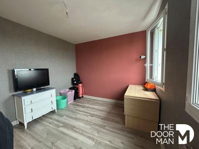 For sale Saint-doulchard 4 rooms 87 m2 Cher (18230) photo 4