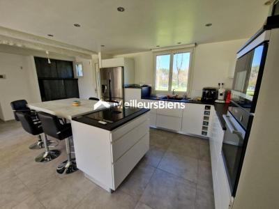 For sale Josselin 8 rooms 202 m2 Morbihan (56120) photo 1