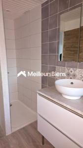 For sale Grand-fougeray 3 rooms 70 m2 Ille et vilaine (35390) photo 2