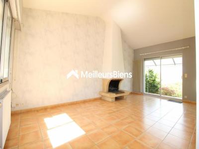 For sale Cholet 6 rooms 128 m2 Maine et loire (49300) photo 3