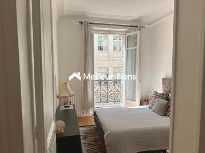 For sale Paris-8eme-arrondissement 2 rooms 56 m2 Paris (75008) photo 2