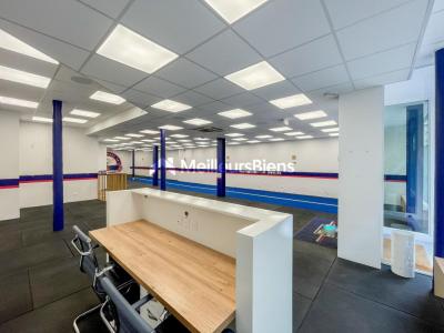 For rent Paris-2eme-arrondissement 8 rooms 280 m2 Paris (75002) photo 4