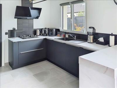 For rent Orchies 5 rooms 101 m2 Nord (59310) photo 2