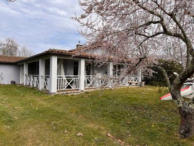 For rent Carcans 3 rooms 90 m2 Gironde (33121) photo 0