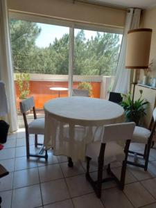For rent Gradignan 5 rooms 128 m2 Gironde (33170) photo 3