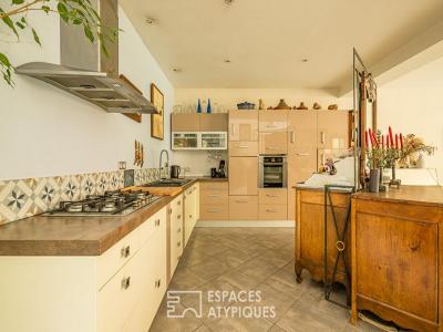 For sale Bordeaux 6 rooms 204 m2 Gironde (33300) photo 3