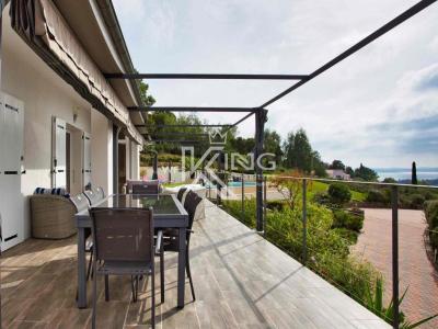 Acheter Prestige Issambres 1350000 euros