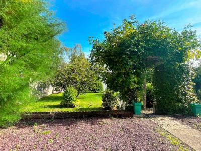 For sale Montfort-sur-meu 7 rooms 115 m2 Ille et vilaine (35160) photo 1