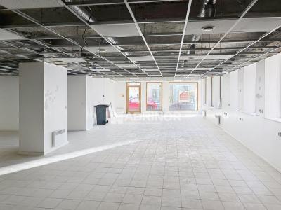 For rent Valenciennes 3 rooms 300 m2 Nord (59300) photo 1