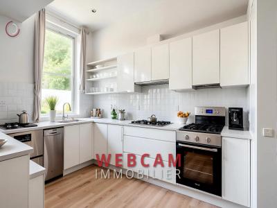 For sale Cannes 4 rooms 120 m2 Alpes Maritimes (06400) photo 1