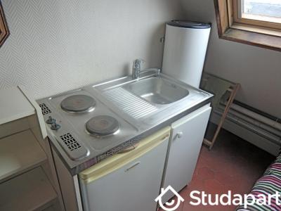For rent Neuilly-sur-seine 1 room 9 m2 Hauts de Seine (92200) photo 1