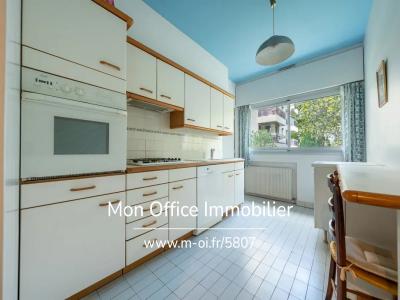 For sale Beaurecueil AIX-EN-PROVENCE 5 rooms 135 m2 Bouches du Rhone (13100) photo 4