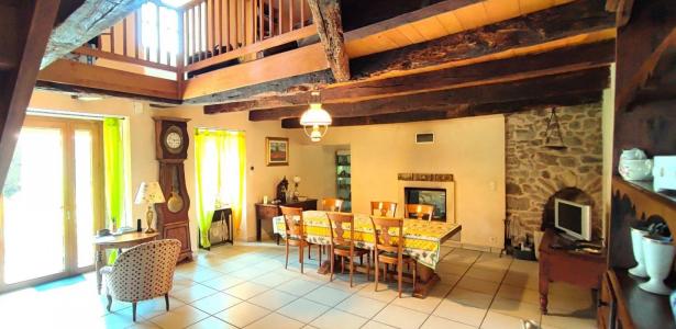 For sale Montbazens 5 rooms 230 m2 Aveyron (12220) photo 2