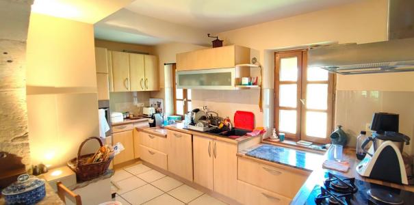For sale Montbazens 5 rooms 230 m2 Aveyron (12220) photo 3