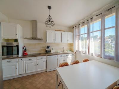 For sale Pennes-mirabeau 4 rooms 85 m2 Bouches du Rhone (13170) photo 2