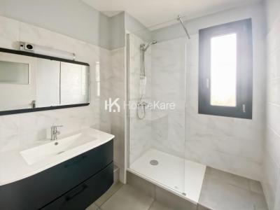 For sale Pessac 3 rooms 65 m2 Gironde (33600) photo 3