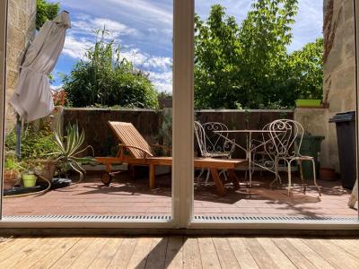 For sale Bordeaux 4 rooms 104 m2 Gironde (33800) photo 4