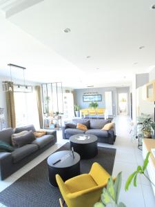 For sale Yerres CAMALDULES 7 rooms 220 m2 Essonne (91330) photo 3