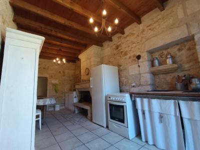 For sale Bourg 10 rooms 156 m2 Gironde (33710) photo 3