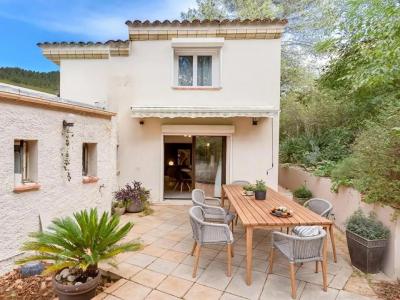 For sale Aix-en-provence 4 rooms 89 m2 Bouches du Rhone (13090) photo 1