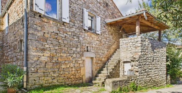 For sale Joyeuse 4 rooms 89 m2 Ardeche (07260) photo 0