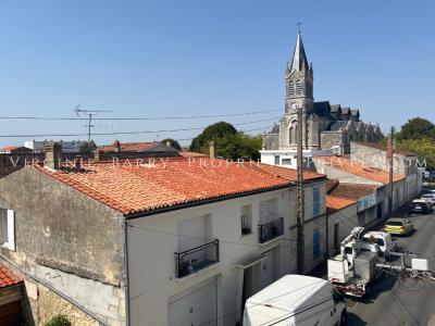 For sale Rochefort 1 room 35 m2 Charente maritime (17300) photo 4