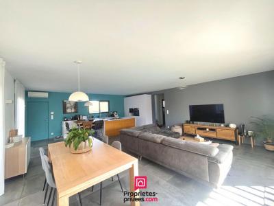 For sale Puget-sur-argens 5 rooms 153 m2 Var (83480) photo 2