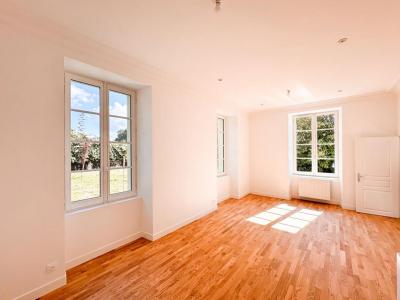 Louer Maison Chapelle-sur-erdre 1516 euros