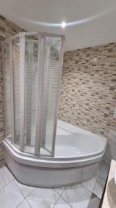 For sale Doussard 4 rooms 132 m2 Haute savoie (74210) photo 4