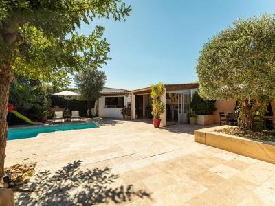 For sale Pezenas 6 rooms 147 m2 Herault (34120) photo 2