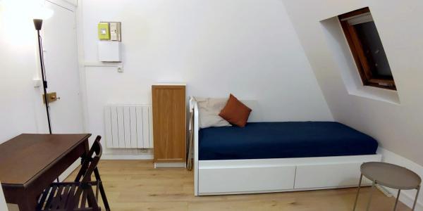 For rent Paris-9eme-arrondissement 1 room 15 m2 Paris (75009) photo 1