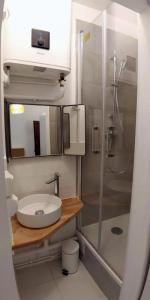 For rent Paris-9eme-arrondissement 1 room 15 m2 Paris (75009) photo 3