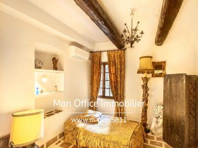 For sale Marseille-2eme-arrondissement 2 rooms 69 m2 Bouches du Rhone (13002) photo 4