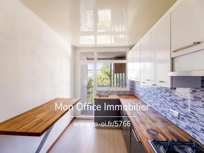 For sale Aix-en-provence 4 rooms 81 m2 Bouches du Rhone (13090) photo 3