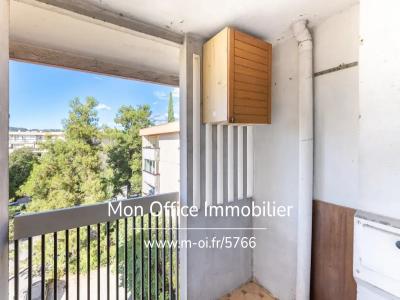 For sale Aix-en-provence 4 rooms 81 m2 Bouches du Rhone (13090) photo 4