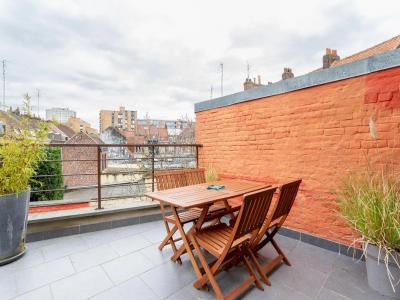For sale Madeleine 5 rooms 82 m2 Nord (59110) photo 0