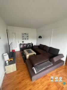 For rent Courbevoie 2 rooms 40 m2 Hauts de Seine (92400) photo 1