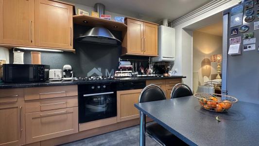 For sale Roubaix 4 rooms 83 m2 Nord (59100) photo 3