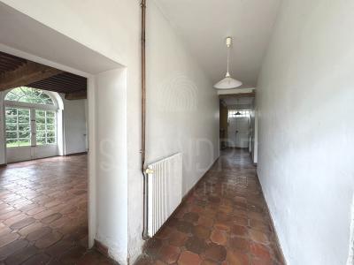 For rent Arzay LA-CATE-SAINT-ANDRA 7 rooms 280 m2 Isere (38260) photo 2