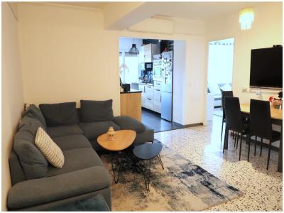 For sale Toulon 4 rooms 81 m2 Var (83200) photo 0