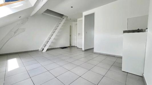 For rent Louvres 2 rooms 21 m2 Val d'Oise (95380) photo 1