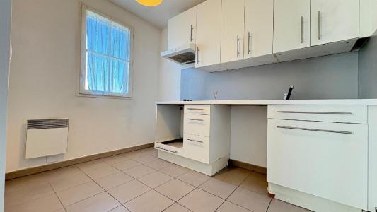 For rent Louvres 2 rooms 48 m2 Val d'Oise (95380) photo 3